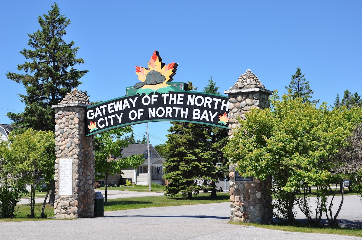 welcome-sign-for-north-bay-ontario